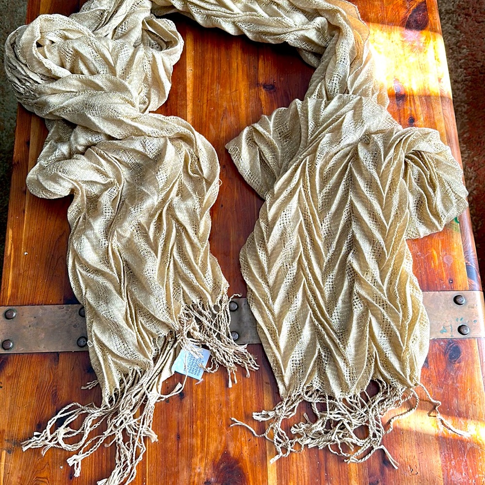 Gold scarf